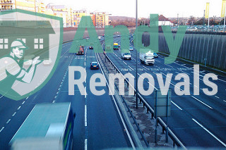 Andy Removal Woodford (E18)
